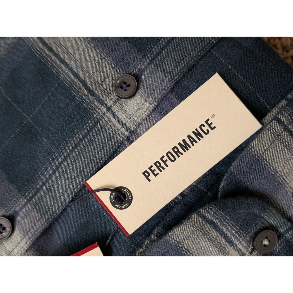 UNTUCKit Performance Button Up Barker Long Sleeve Navy Men Large Regular Fit NWT - Picture 3 of 7